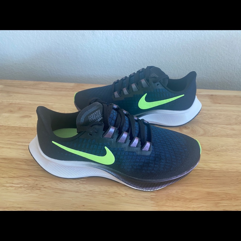 NIKE Air Zoom PEGASUS 37 Running Shoes Wmns Size 6